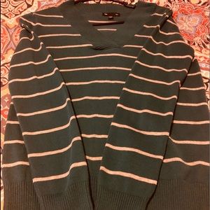 Women’s Gap Sweater